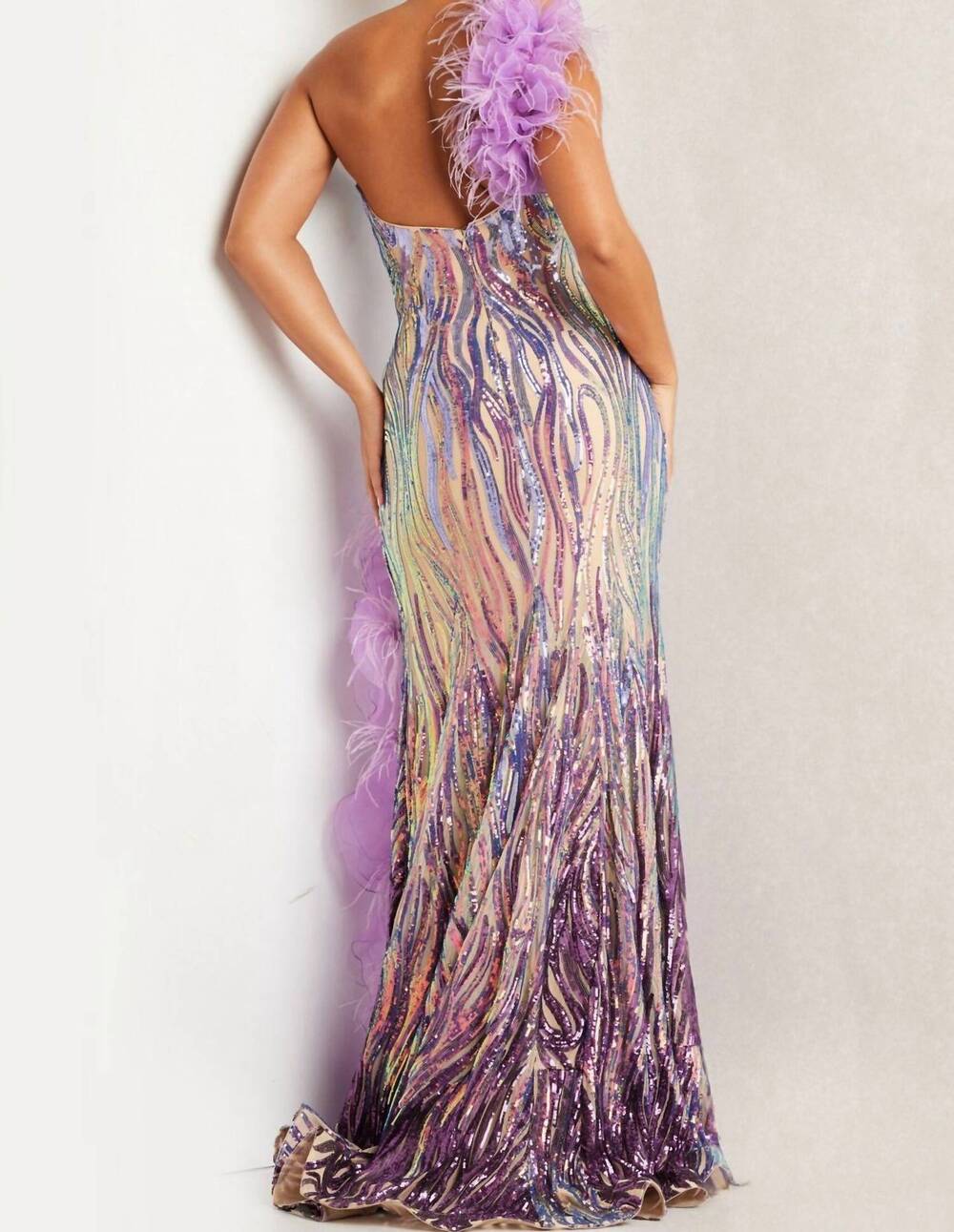 NEW JOVANI gloria gown in light purple - Picture 3 of 3